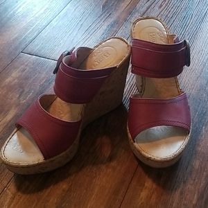 Cork bottom wedges